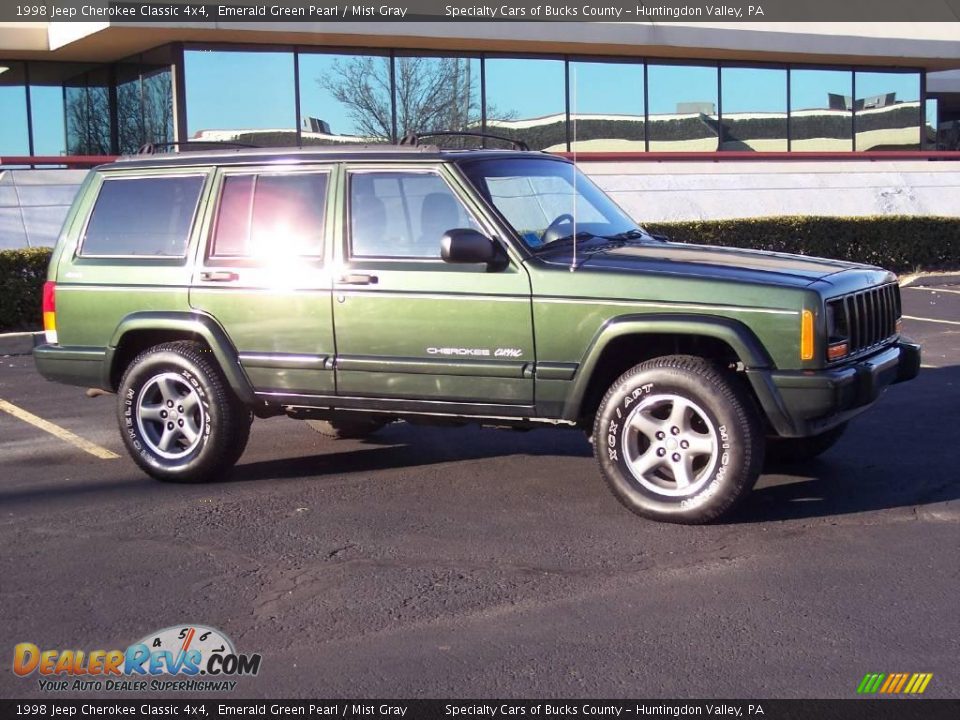 1998 Jeep Cherokee Classic 4x4 Emerald Green Pearl / Mist Gray Photo #6