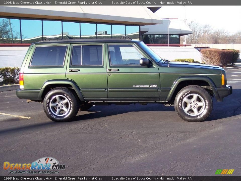 1998 Jeep Cherokee Classic 4x4 Emerald Green Pearl / Mist Gray Photo #7