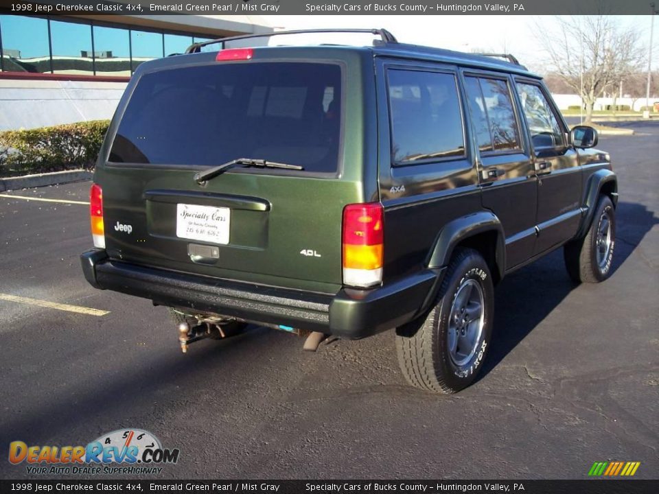 1998 Jeep Cherokee Classic 4x4 Emerald Green Pearl / Mist Gray Photo #12