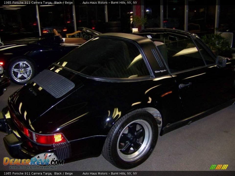 1985 Porsche 911 Carrera Targa Black / Beige Photo #4