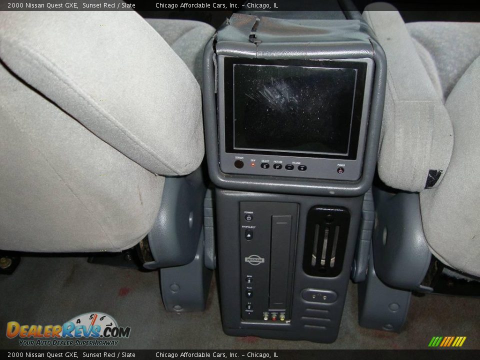 2000 Nissan Quest GXE Sunset Red / Slate Photo #15