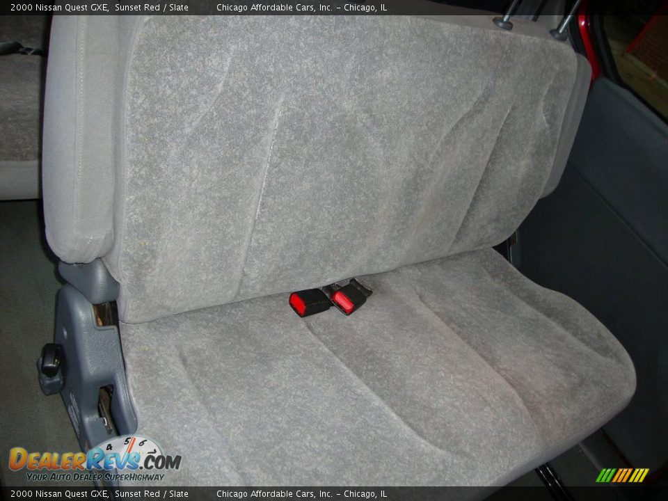 2000 Nissan Quest GXE Sunset Red / Slate Photo #17