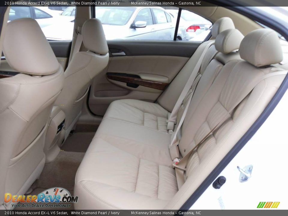 2010 Honda Accord EX-L V6 Sedan White Diamond Pearl / Ivory Photo #12