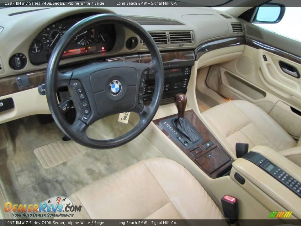 1997 BMW 7 Series 740iL Sedan Alpine White / Beige Photo #17