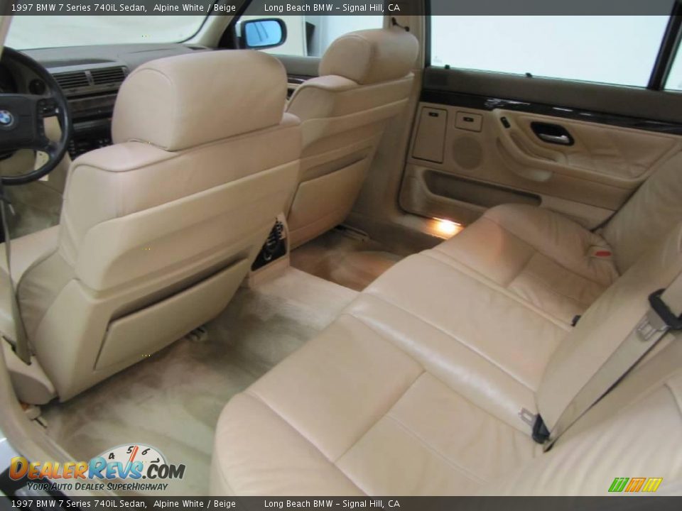 1997 BMW 7 Series 740iL Sedan Alpine White / Beige Photo #22