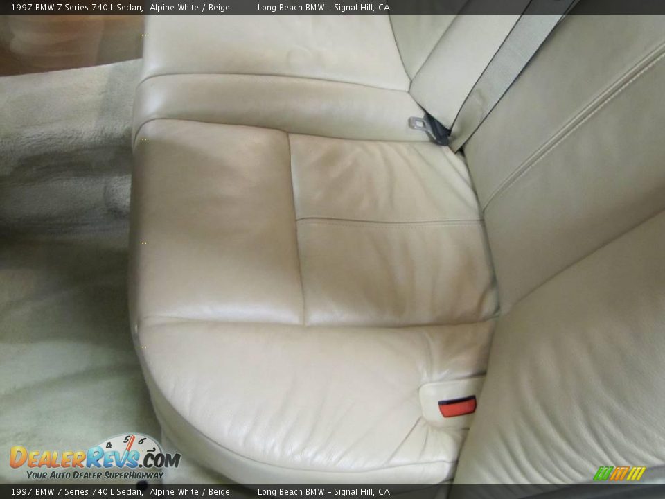1997 BMW 7 Series 740iL Sedan Alpine White / Beige Photo #25