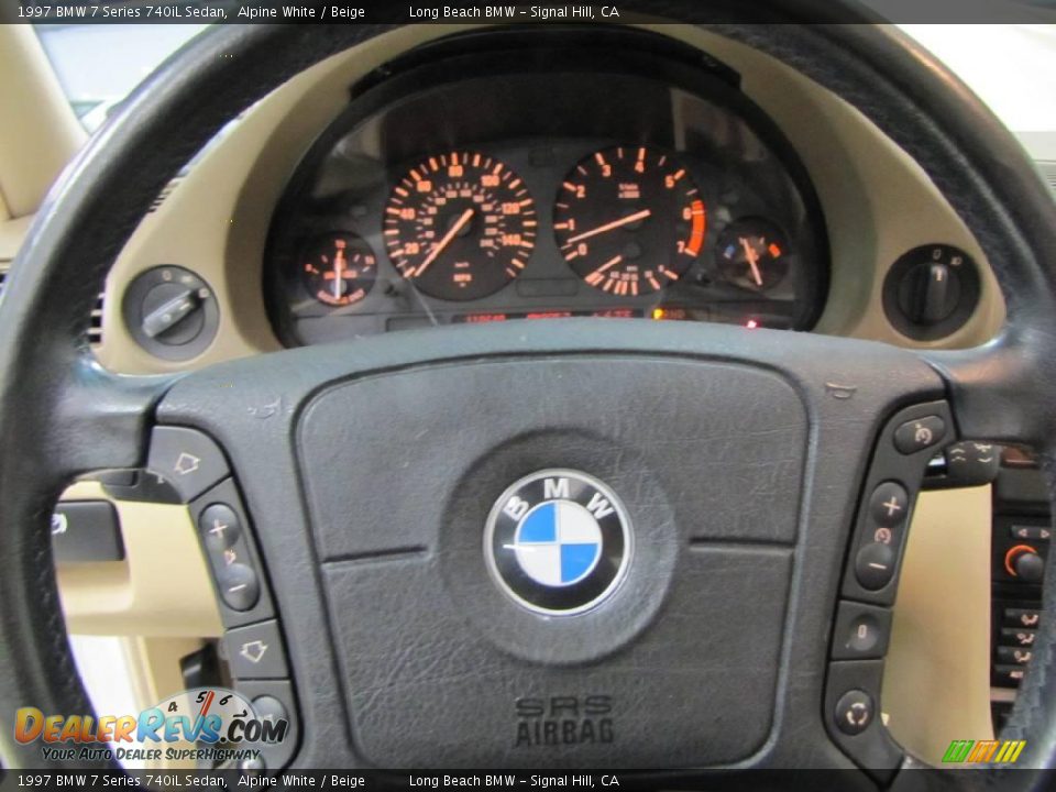 1997 BMW 7 Series 740iL Sedan Alpine White / Beige Photo #31