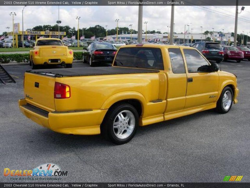 2003 Chevrolet S10 Xtreme Extended Cab Yellow / Graphite Photo #5
