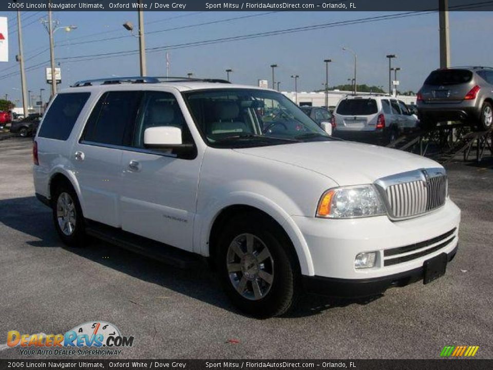 2006 Lincoln Navigator Ultimate Oxford White / Dove Grey Photo #1