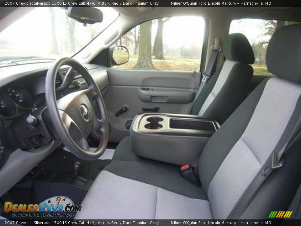 2007 Chevrolet Silverado 1500 LS Crew Cab 4x4 Victory Red / Dark Titanium Gray Photo #22