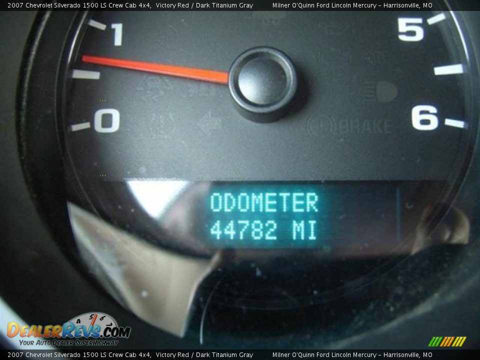 2007 Chevrolet Silverado 1500 LS Crew Cab 4x4 Victory Red / Dark Titanium Gray Photo #28