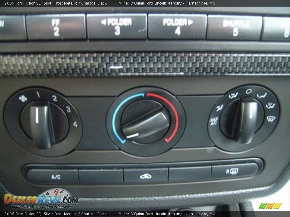 2006 Ford Fusion SE Silver Frost Metallic / Charcoal Black Photo #22