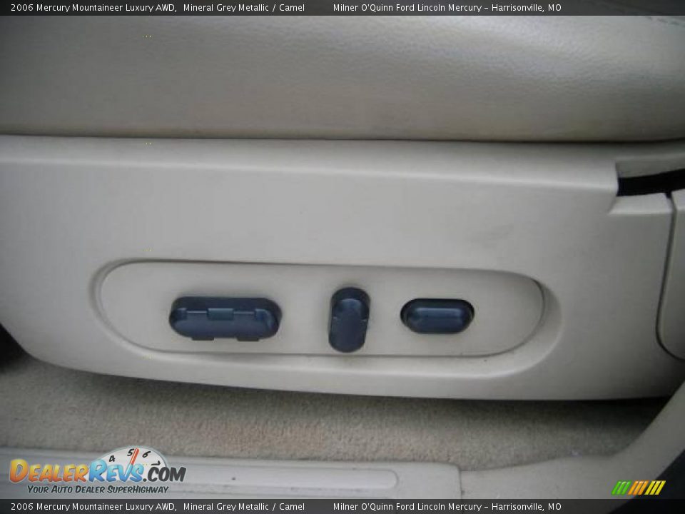 2006 Mercury Mountaineer Luxury AWD Mineral Grey Metallic / Camel Photo #21