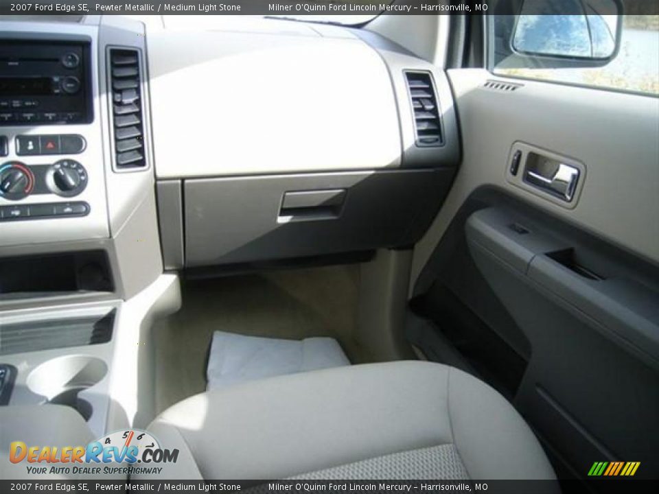 2007 Ford Edge SE Pewter Metallic / Medium Light Stone Photo #16