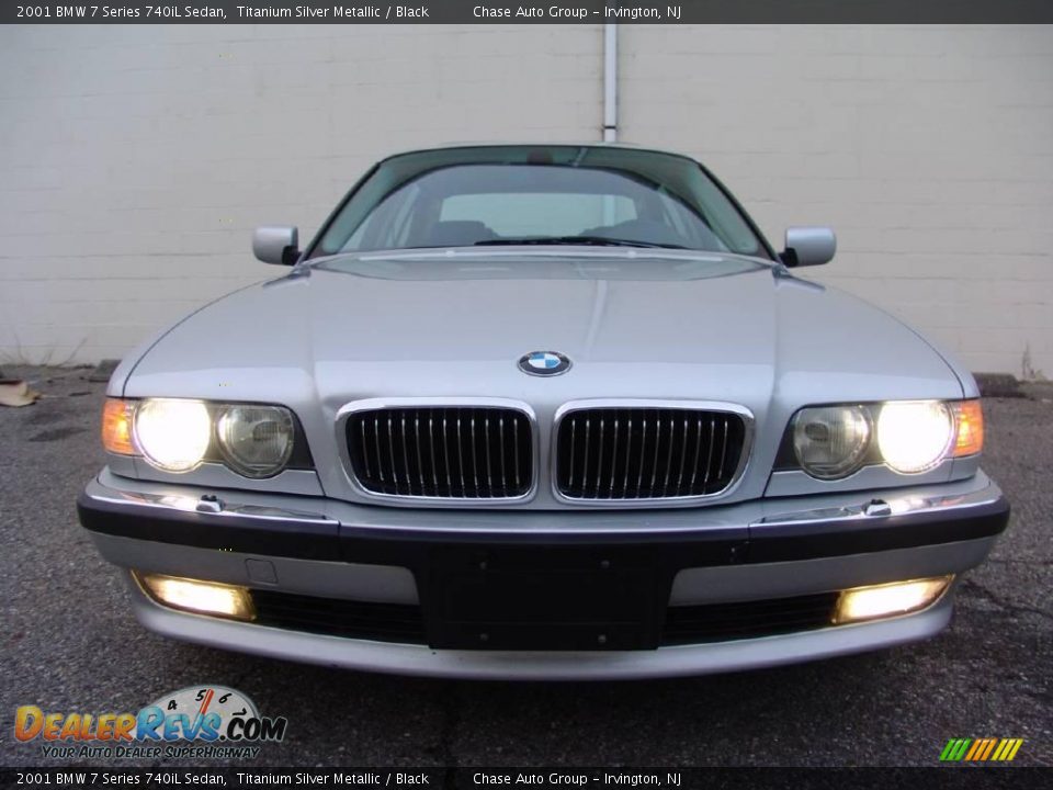 2001 BMW 7 Series 740iL Sedan Titanium Silver Metallic / Black Photo #4