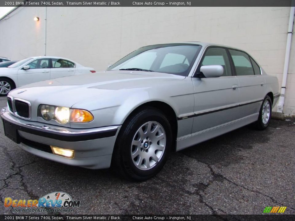 2001 BMW 7 Series 740iL Sedan Titanium Silver Metallic / Black Photo #9