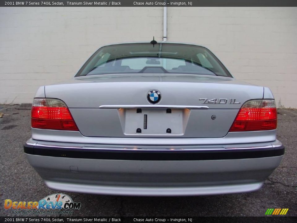 2001 BMW 7 Series 740iL Sedan Titanium Silver Metallic / Black Photo #10