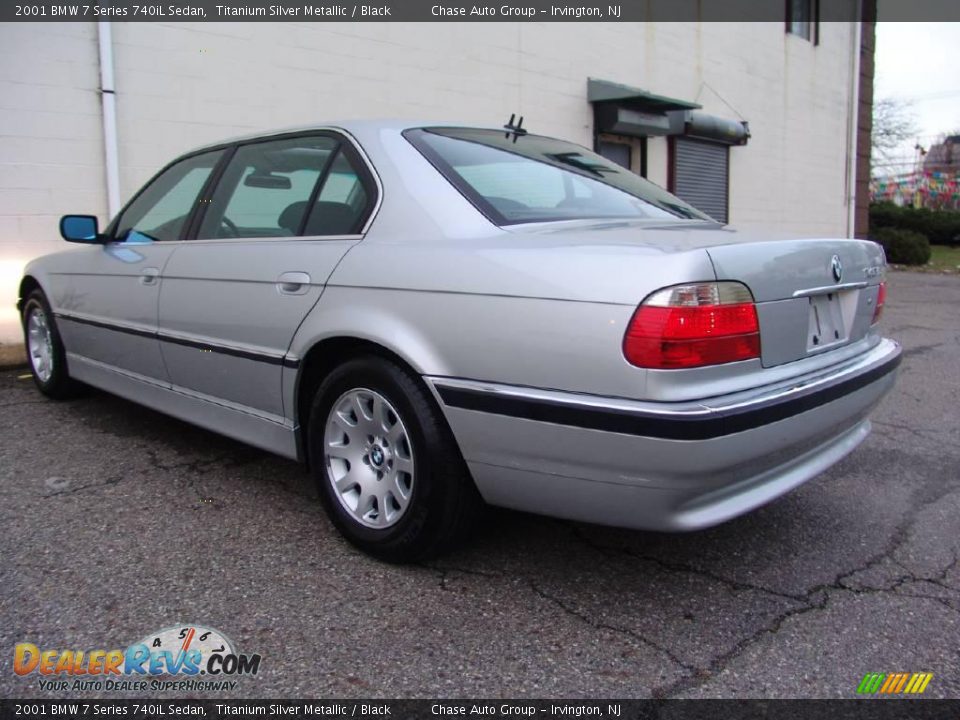 2001 BMW 7 Series 740iL Sedan Titanium Silver Metallic / Black Photo #12
