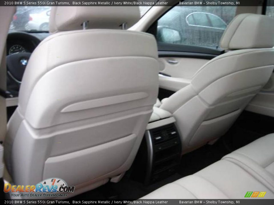 2010 BMW 5 Series 550i Gran Turismo Black Sapphire Metallic / Ivory White/Black Nappa Leather Photo #11