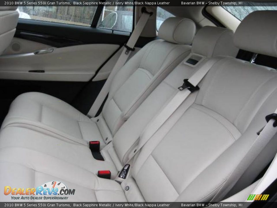 2010 BMW 5 Series 550i Gran Turismo Black Sapphire Metallic / Ivory White/Black Nappa Leather Photo #12