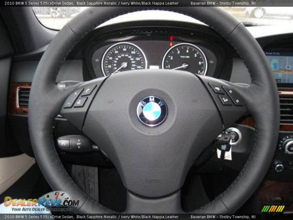 2010 BMW 5 Series 535i xDrive Sedan Black Sapphire Metallic / Ivory White/Black Nappa Leather Photo #16
