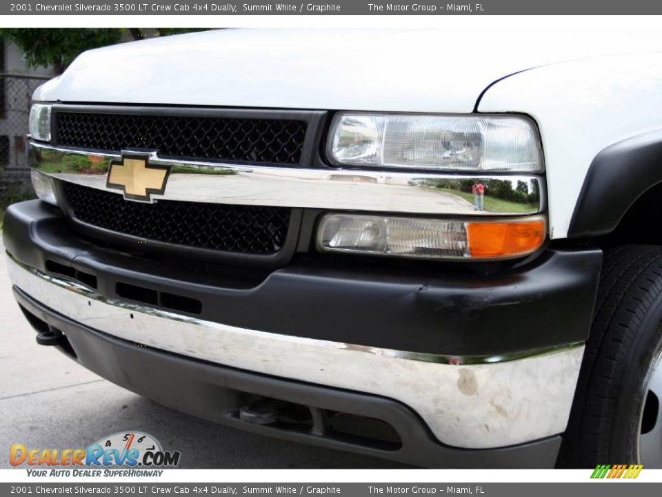 2001 Chevrolet Silverado 3500 LT Crew Cab 4x4 Dually Summit White / Graphite Photo #18