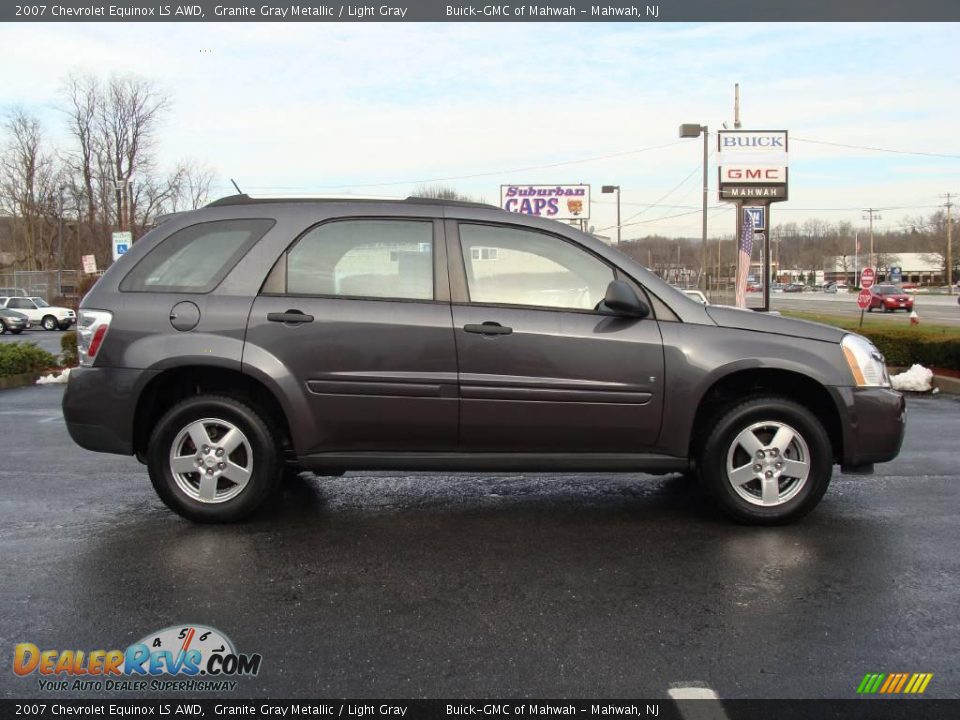 2007 Chevrolet Equinox LS AWD Granite Gray Metallic / Light Gray Photo #4