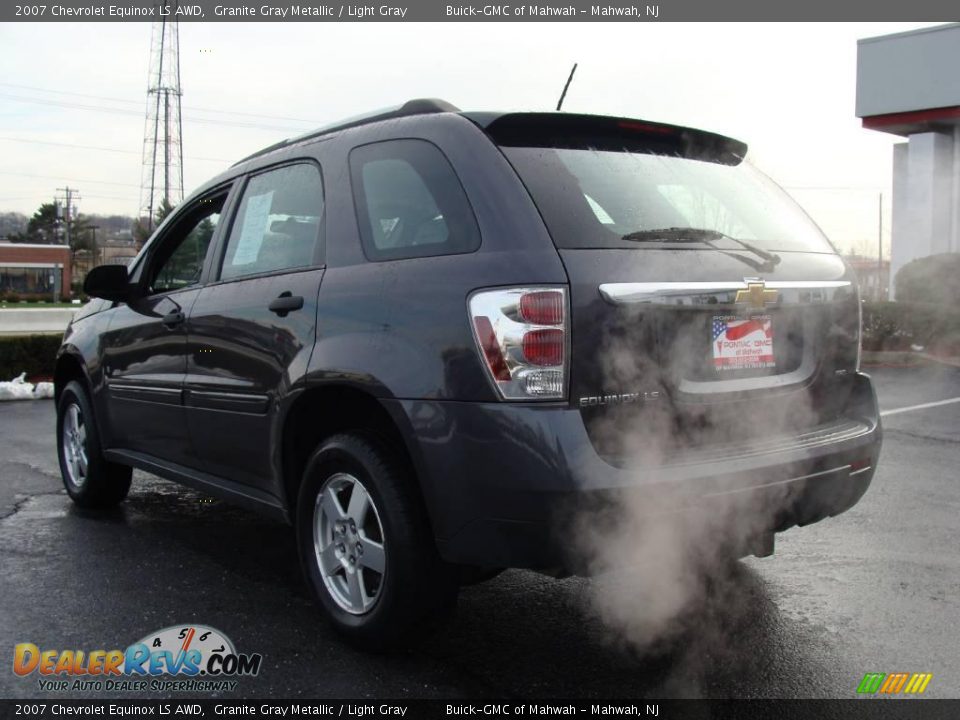 2007 Chevrolet Equinox LS AWD Granite Gray Metallic / Light Gray Photo #7