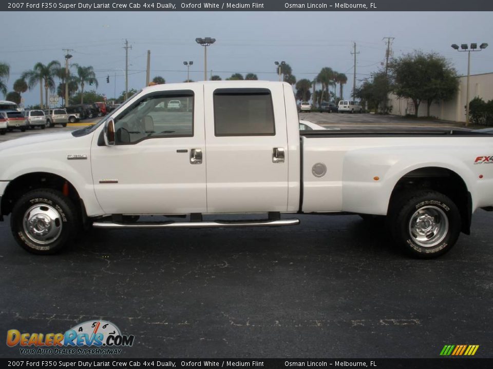 2007 Ford F350 Super Duty Lariat Crew Cab 4x4 Dually Oxford White / Medium Flint Photo #3