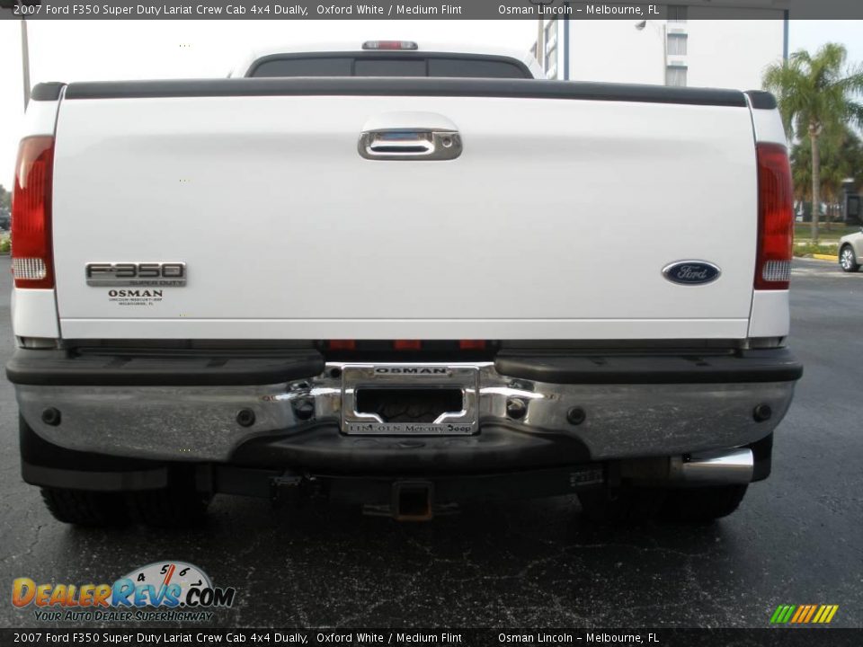 2007 Ford F350 Super Duty Lariat Crew Cab 4x4 Dually Oxford White / Medium Flint Photo #4