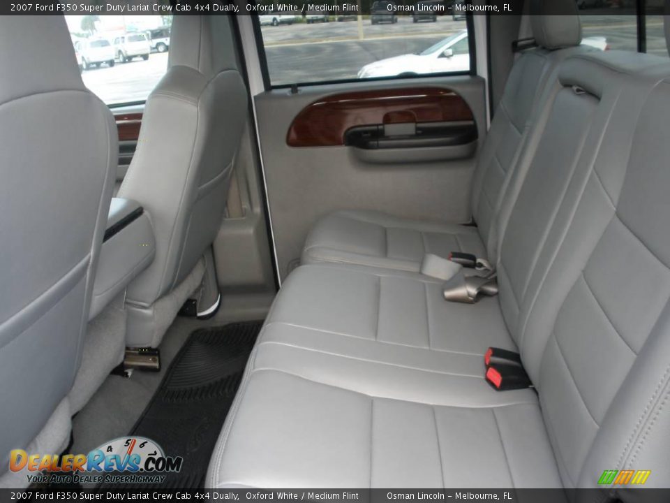 2007 Ford F350 Super Duty Lariat Crew Cab 4x4 Dually Oxford White / Medium Flint Photo #16