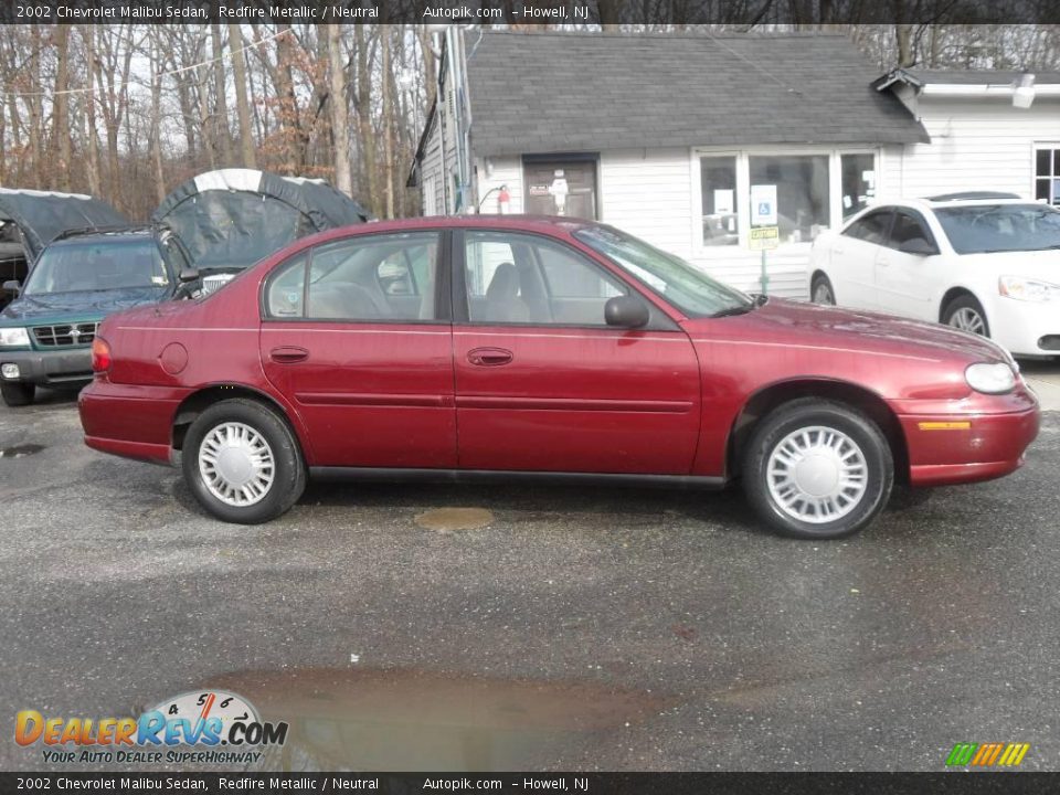 2002 Chevrolet Malibu Sedan Redfire Metallic / Neutral Photo #4
