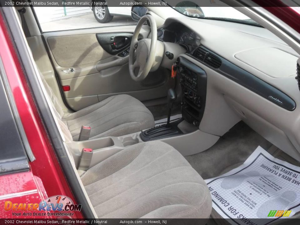 2002 Chevrolet Malibu Sedan Redfire Metallic / Neutral Photo #10