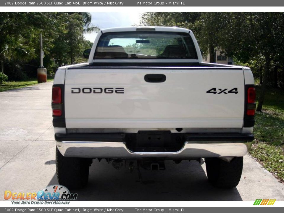 2002 Dodge Ram 2500 SLT Quad Cab 4x4 Bright White / Mist Gray Photo #5