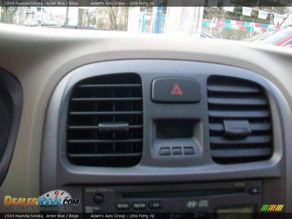 2004 Hyundai Sonata Ardor Blue / Beige Photo #12