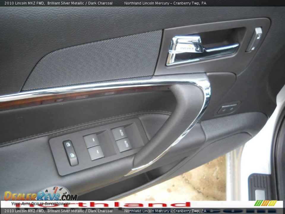 2010 Lincoln MKZ FWD Brilliant Silver Metallic / Dark Charcoal Photo #15