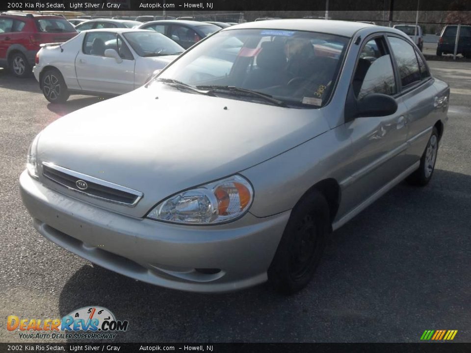 2002 Kia Rio Sedan Light Silver / Gray Photo #2