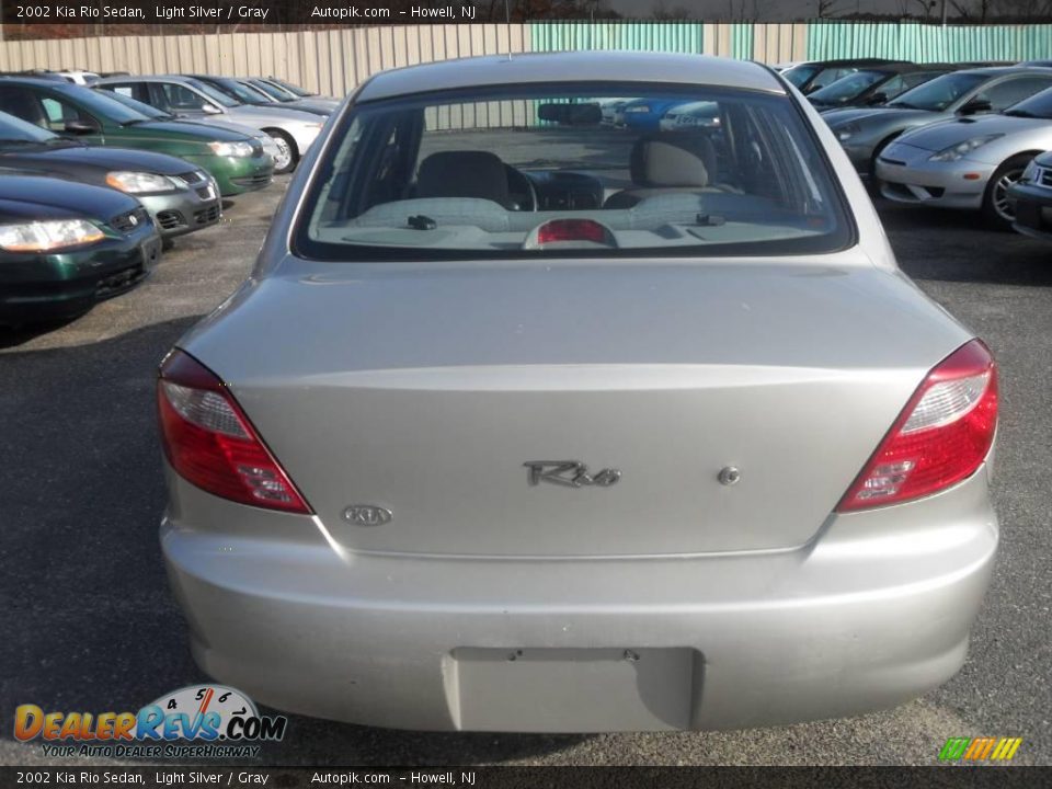 2002 Kia Rio Sedan Light Silver / Gray Photo #6