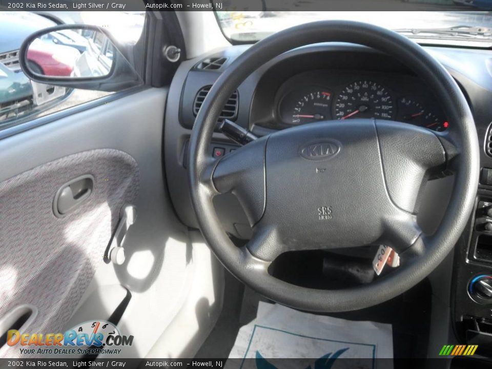 2002 Kia Rio Sedan Light Silver / Gray Photo #14