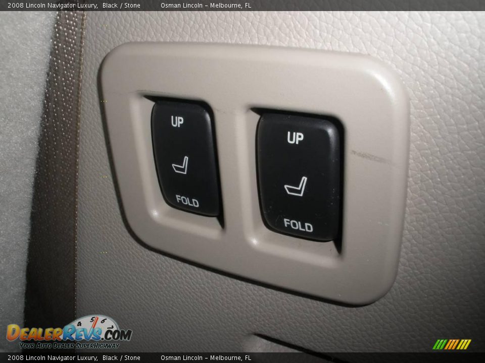 2008 Lincoln Navigator Luxury Black / Stone Photo #8