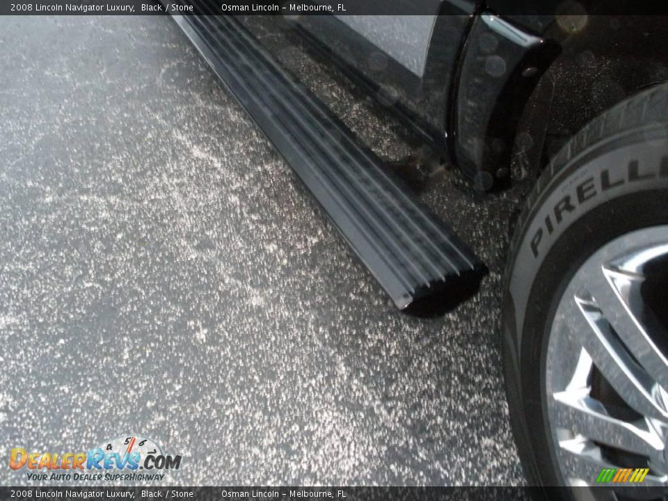 2008 Lincoln Navigator Luxury Black / Stone Photo #10