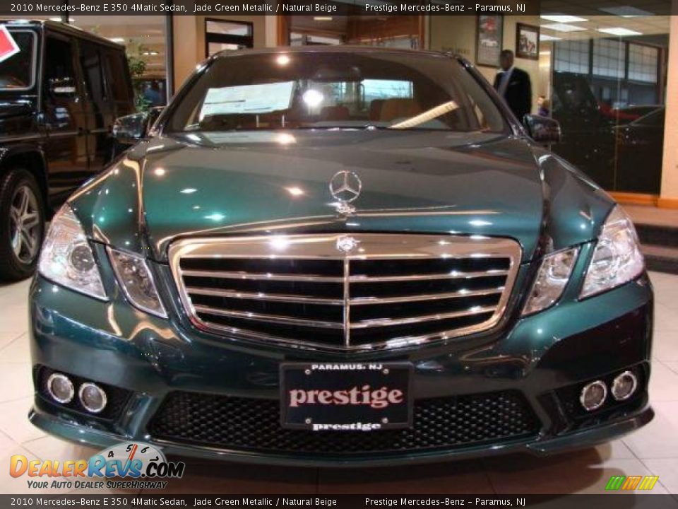 2010 Mercedes-Benz E 350 4Matic Sedan Jade Green Metallic / Natural Beige Photo #2
