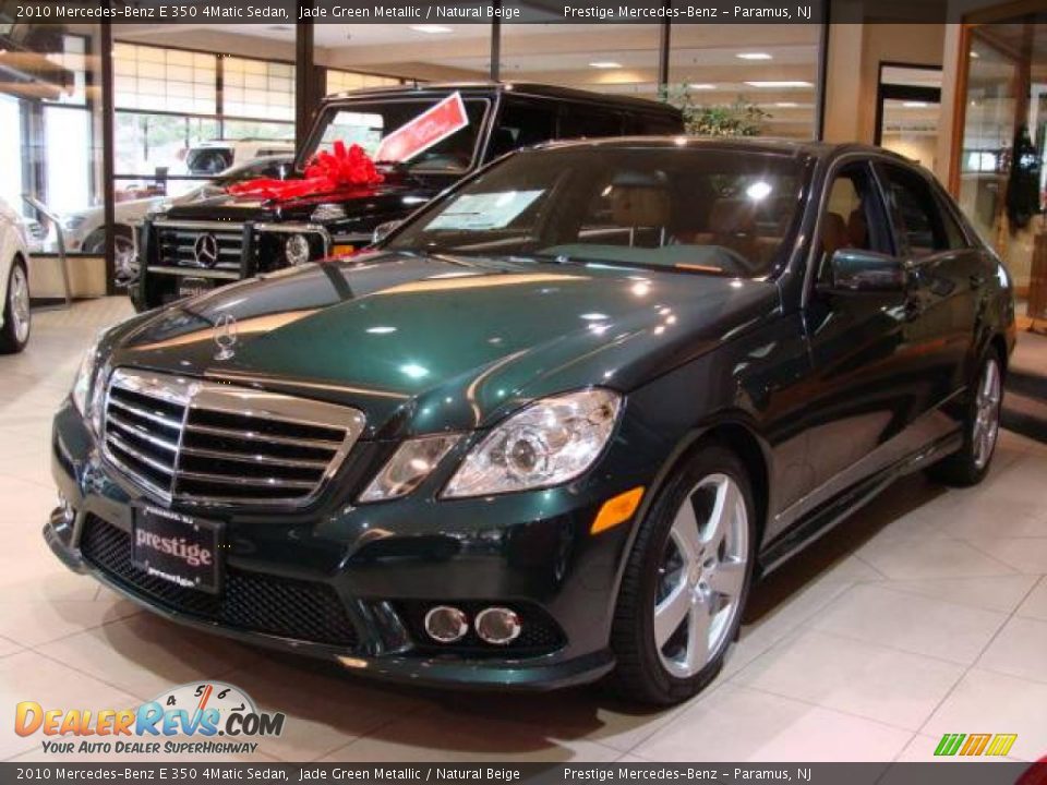 2010 Mercedes-Benz E 350 4Matic Sedan Jade Green Metallic / Natural Beige Photo #3
