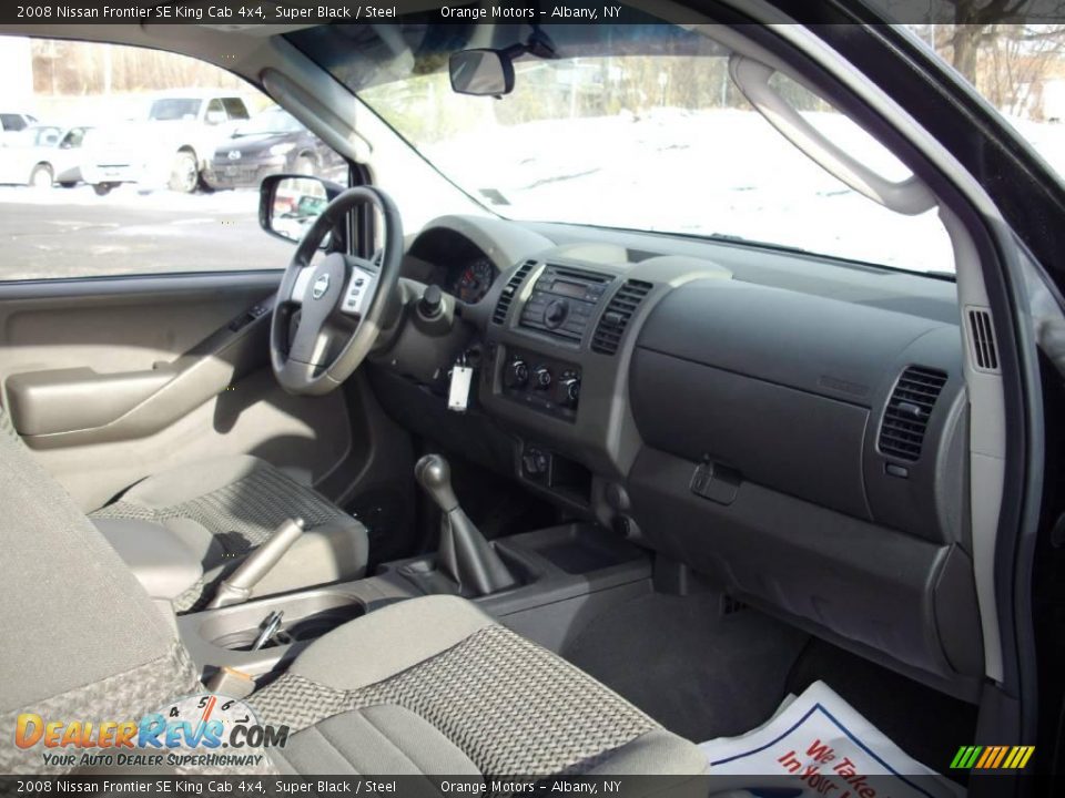 2008 Nissan Frontier SE King Cab 4x4 Super Black / Steel Photo #7