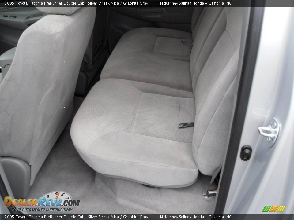 2005 Toyota Tacoma PreRunner Double Cab Silver Streak Mica / Graphite Gray Photo #12