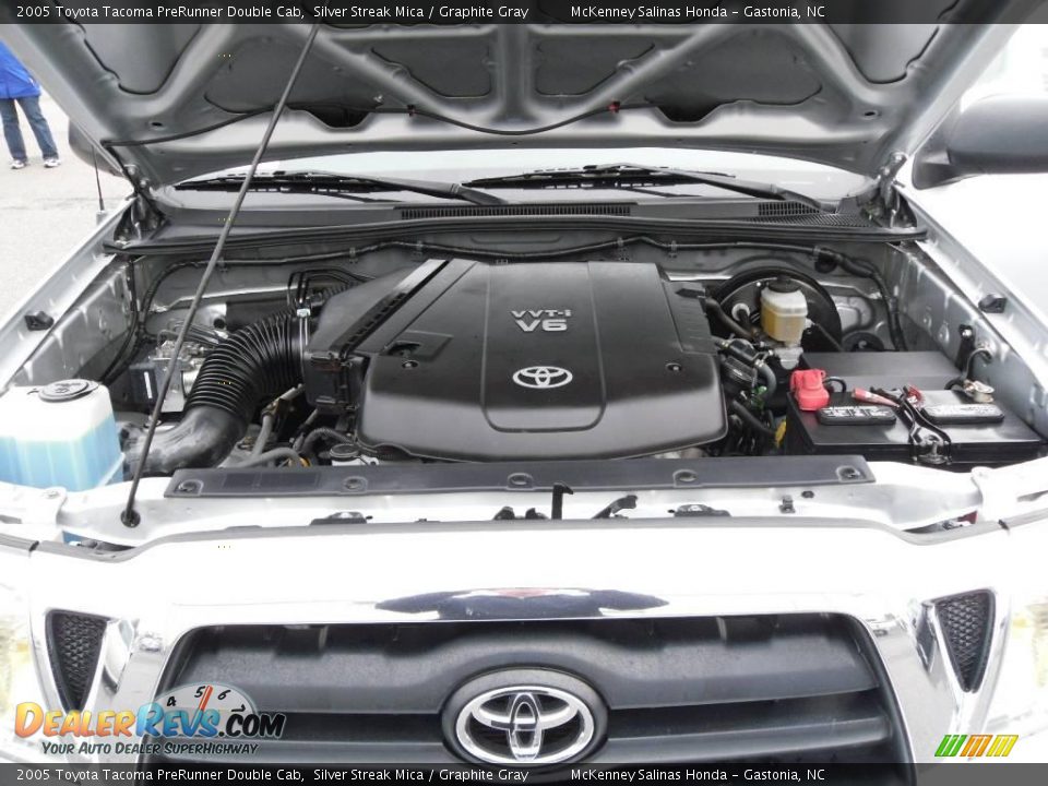 2005 Toyota Tacoma PreRunner Double Cab Silver Streak Mica / Graphite Gray Photo #19