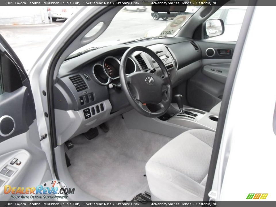 2005 Toyota Tacoma PreRunner Double Cab Silver Streak Mica / Graphite Gray Photo #25