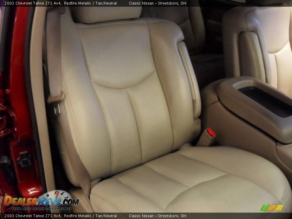2003 Chevrolet Tahoe Z71 4x4 Redfire Metallic / Tan/Neutral Photo #17