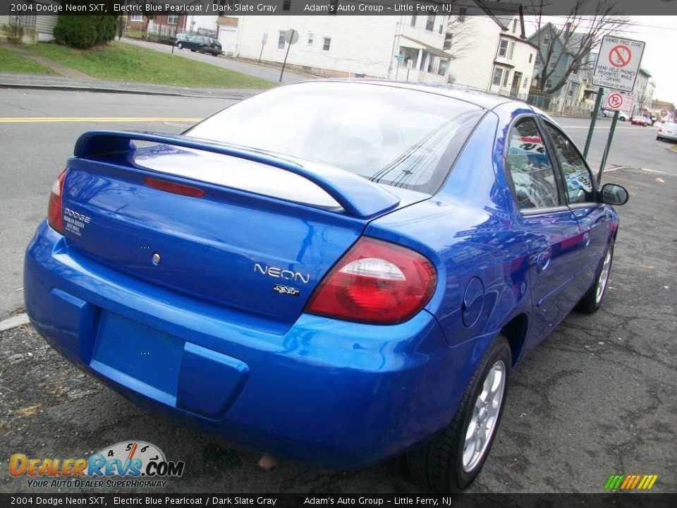 2004 Dodge Neon SXT Electric Blue Pearlcoat / Dark Slate Gray Photo #7