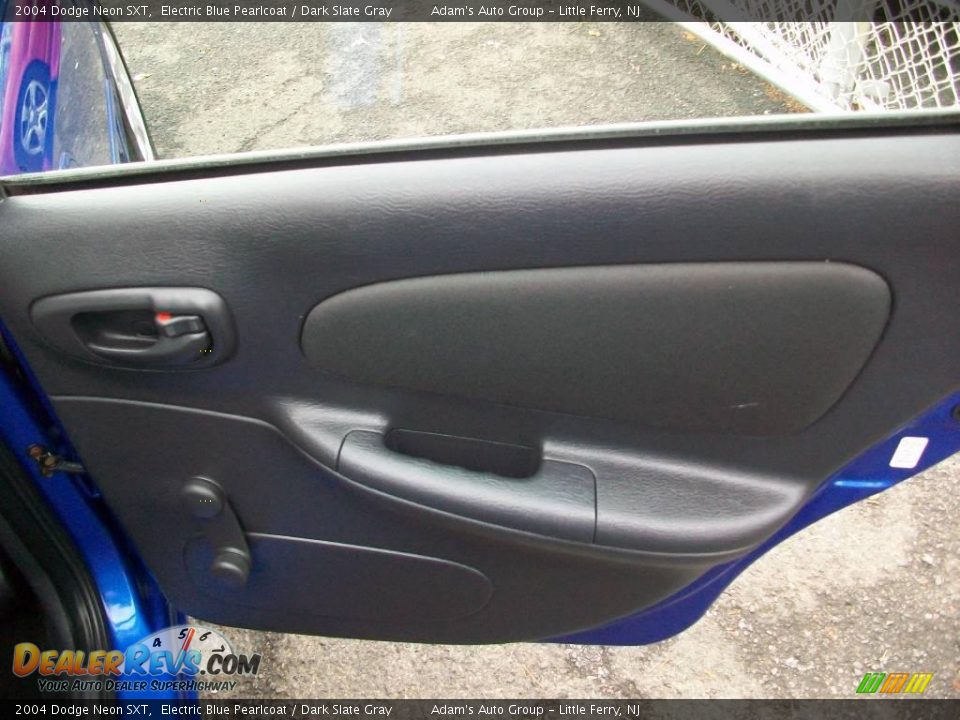 2004 Dodge Neon SXT Electric Blue Pearlcoat / Dark Slate Gray Photo #26